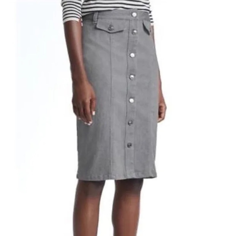 Banana Republic Grey Denim Button Down Pencil Skirt Size 6